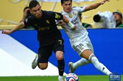 lol高校认证-关于马赛见好就收，清脆胜出，晋级世界足球大赛四分之一决赛的信息