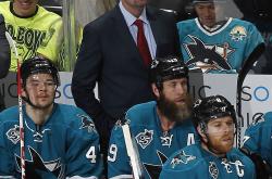 lol季中赛-马刺横扫灰熊，武切维奇统治全场