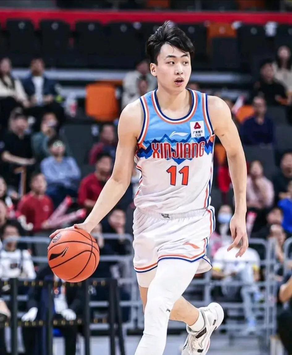 辽宁队大获全胜，摘下季前赛冠军