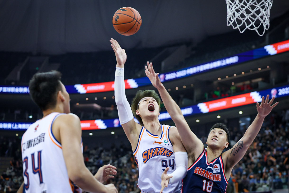 关于盐湖城猛龙遭逆转,主场失利的信息 关于盐湖城猛龙遭逆转,主场失利的信息