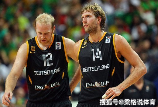 关于塞尔维亚男篮鏖战法国男篮,利拉德制霸全场的信息 关于塞尔维亚男篮鏖战法国男篮,利拉德制霸全场的信息